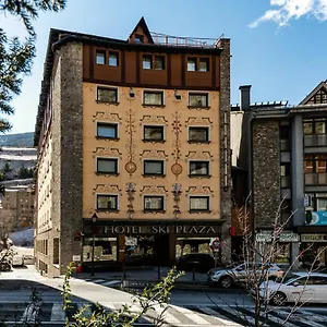 Plaza & Wellness Canillo